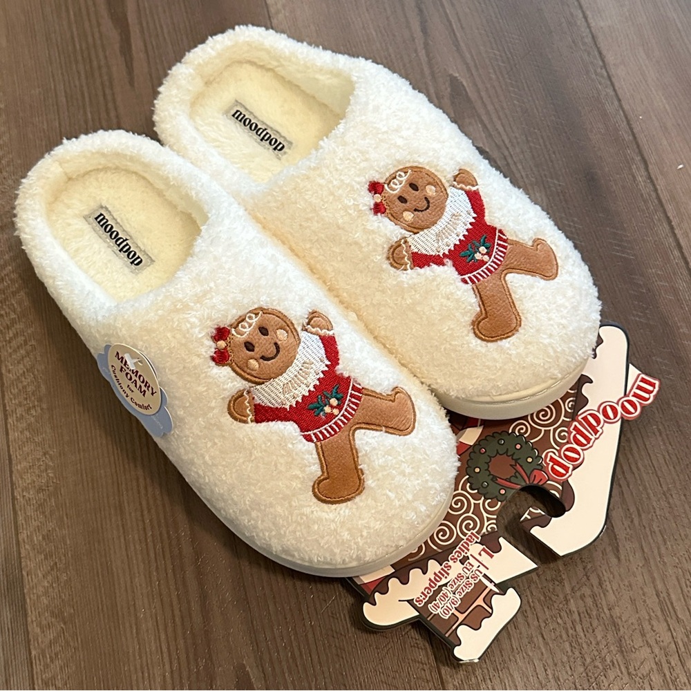 Gingerbread Man Ladies Slippers